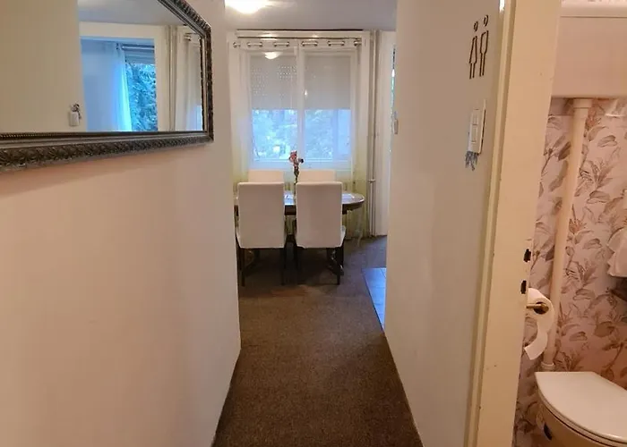 Lovely Near Ns Fair Apartament *