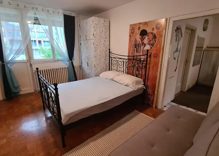 Lovely Near Ns Fair Apartament